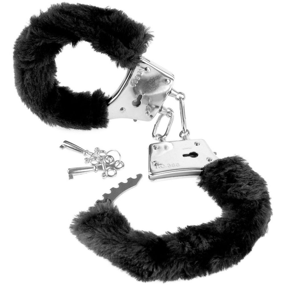 Наручники черные с мехом «Beginners Furry Cuffs», One Size (Р 42-48)